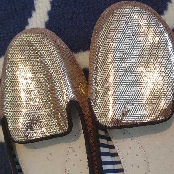 Charles Phillip like new gold loafers - Picture 3 of 4
